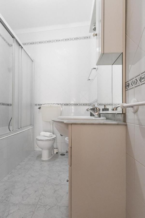 Nazare Corner House Apartment Exterior photo